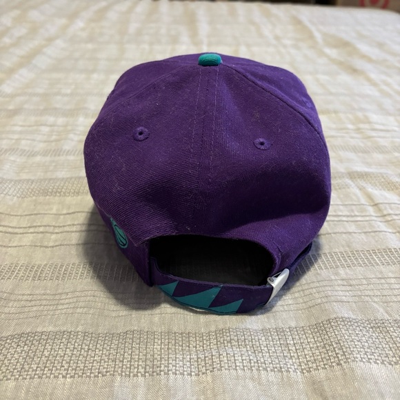 New Era New York Knicks Adjustable Hat - Picture 4 of 7